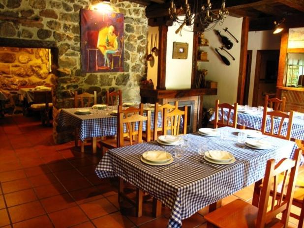 Albergue Turistico Valdebaro Camaleño Esterno foto