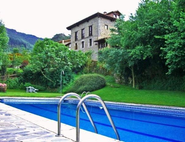 Albergue Turistico Valdebaro Camaleño Esterno foto